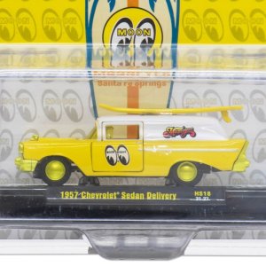 画像2: 【CHASE】M2 Machines x MOONEYES 1/64 1957 Chevrolet Sedan Delivery