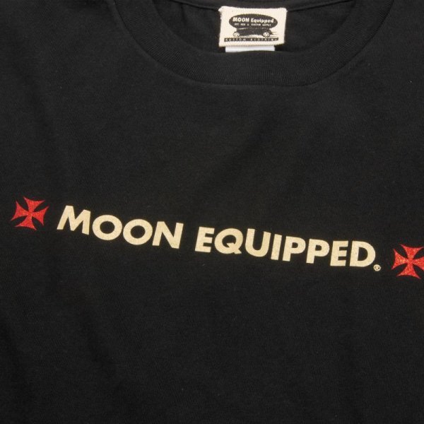 MOON Equipped アイアン クロス ライン ロングスリーブ Tシャツ